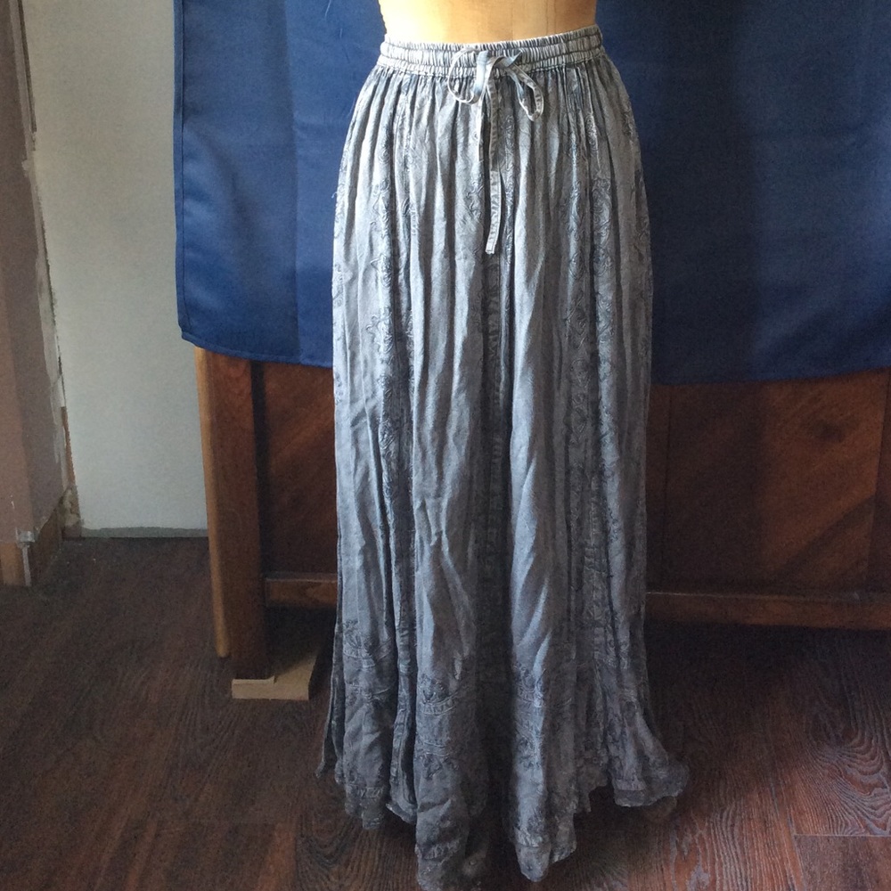 Sakkas Blue/grey stonewash embroidered boho skirt